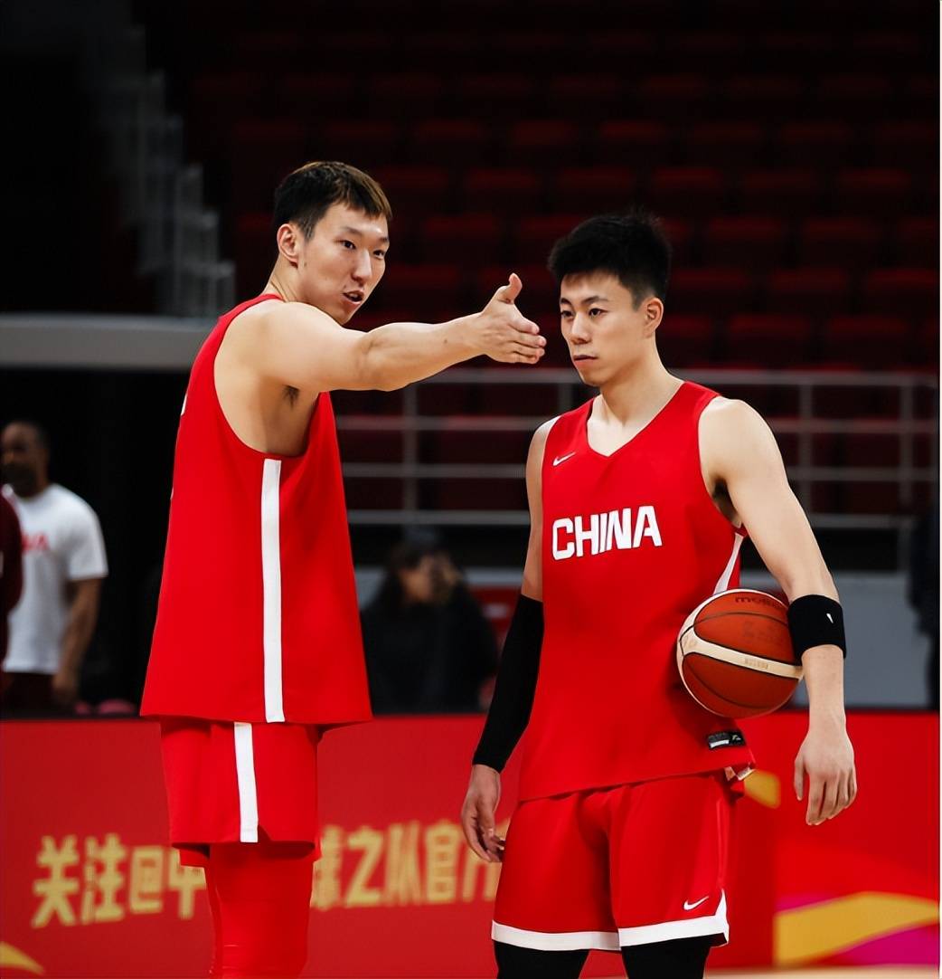 关于国际比赛日CBA季后赛焦点战，罗马临场应变，态度坚定，纪律约束更严格的信息