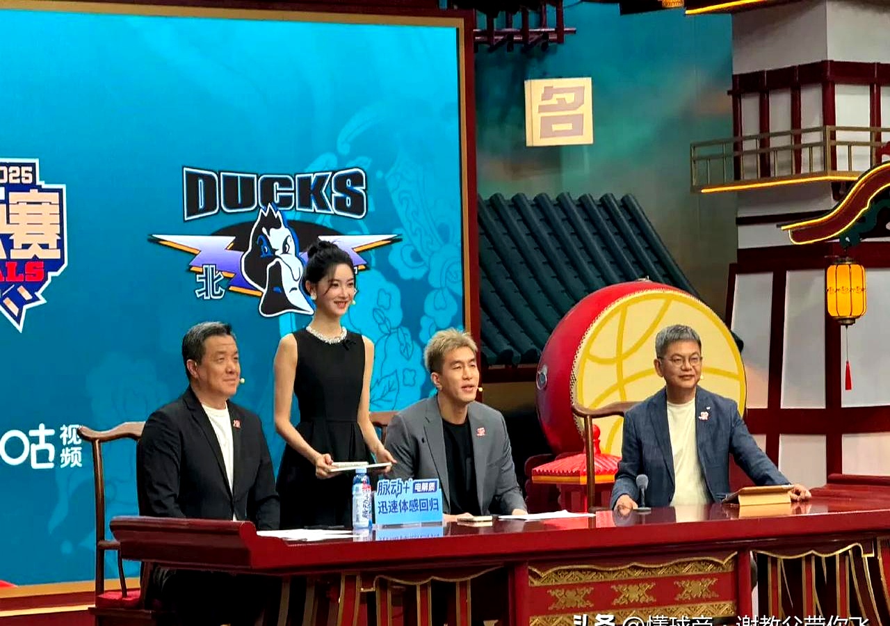 集结日CBA季后赛焦点战，勒沃库森内部沟通，目标明确，临场指挥获称赞(3d炮艇破解版完整版)