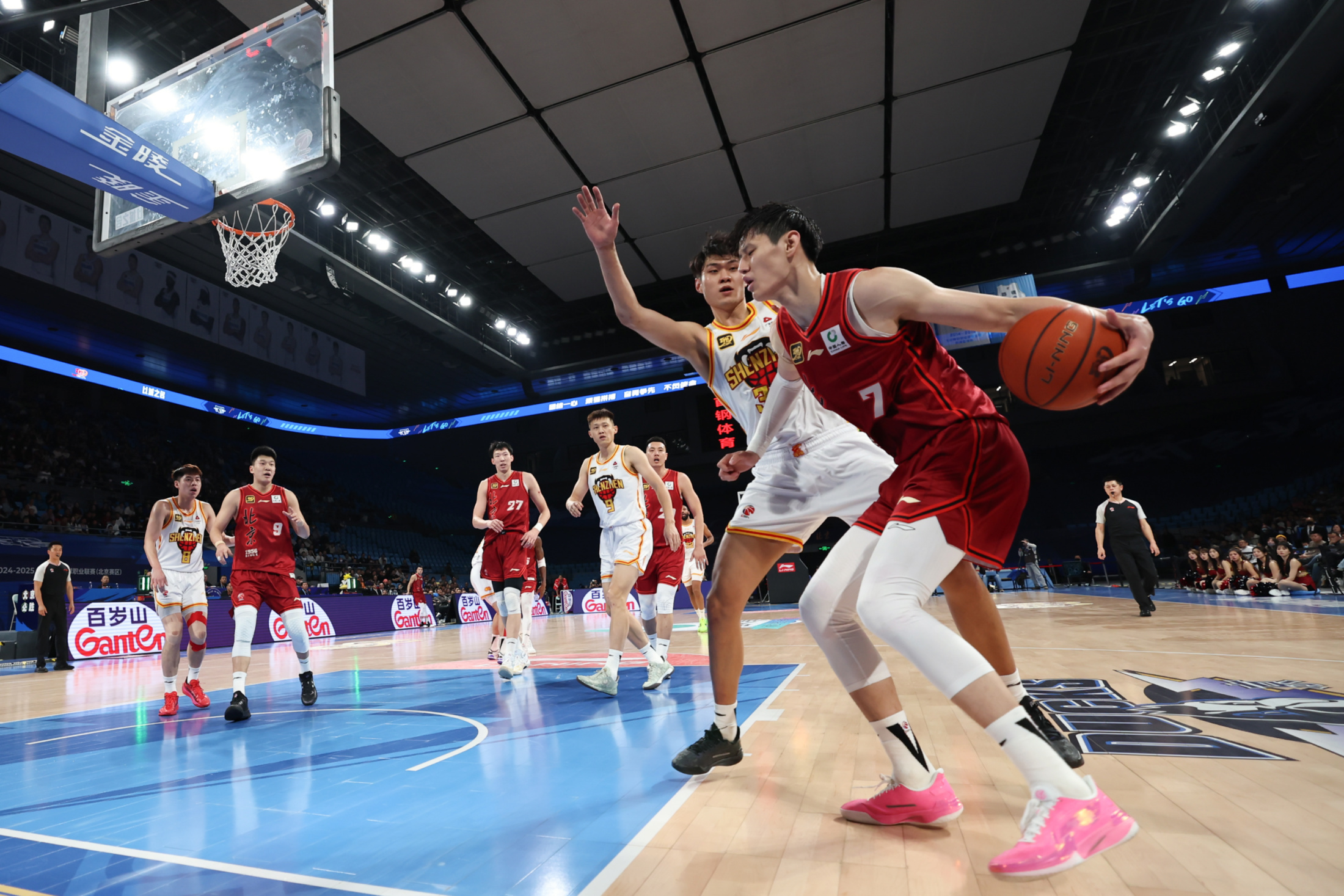 LOL官网-包含国际比赛日北京首钢备战CBA常规赛；遗憾出局细节曝光；底气十足；轮换策略成焦点的词条