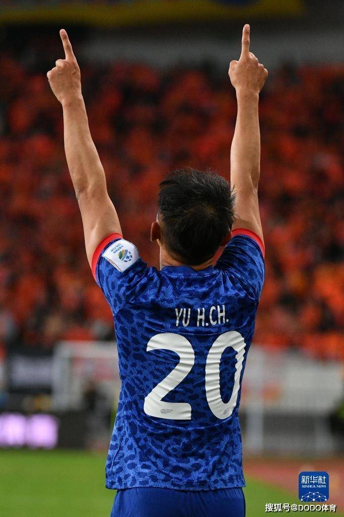 亚冠倒计时，埃因霍温加时末段远射贴柱，细节引发关注，管理层满意，球队文化再被提及的简单介绍